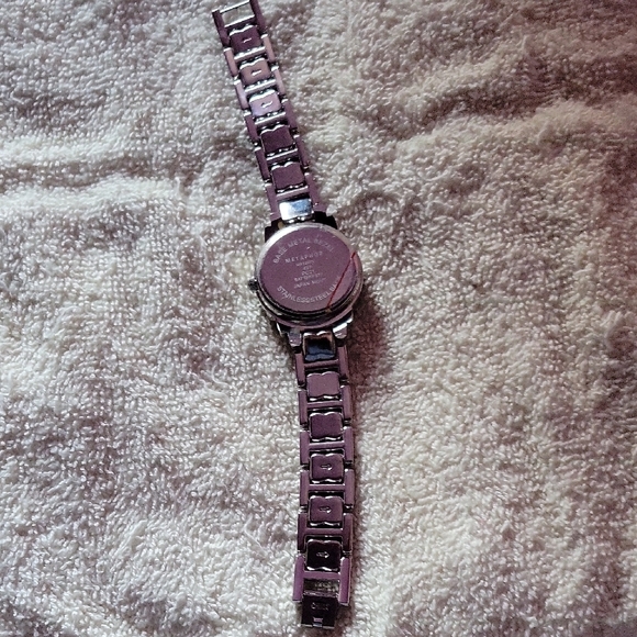 Stylish Silver WP Watch - Picture 3 of 3